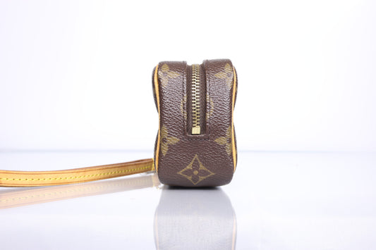 Louis Vuitton Monogram Trousse Wapity Pouch | 2005 November