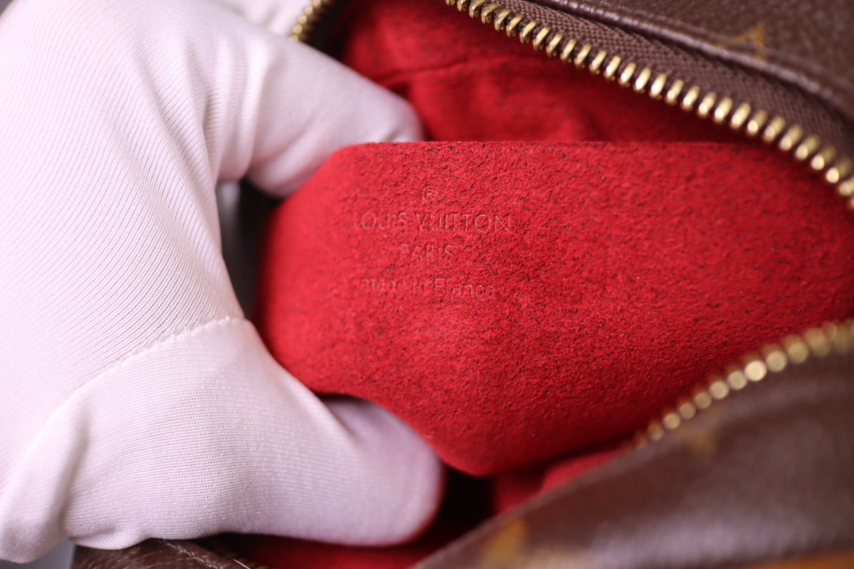 Louis Vuitton Monogram Trousse Wapity Pouch with box | 2011 October