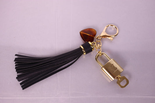 Louis Vuitton Lock & Key Amber Heart Black Bag Charm | No. 302