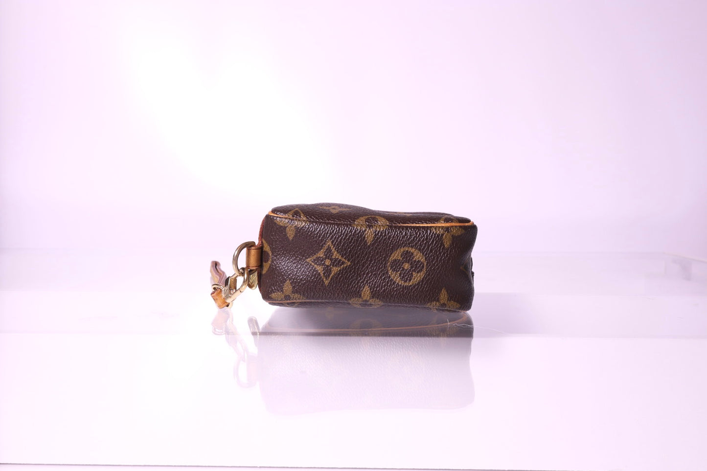 Louis Vuitton Monogram Wapity Case | 2010