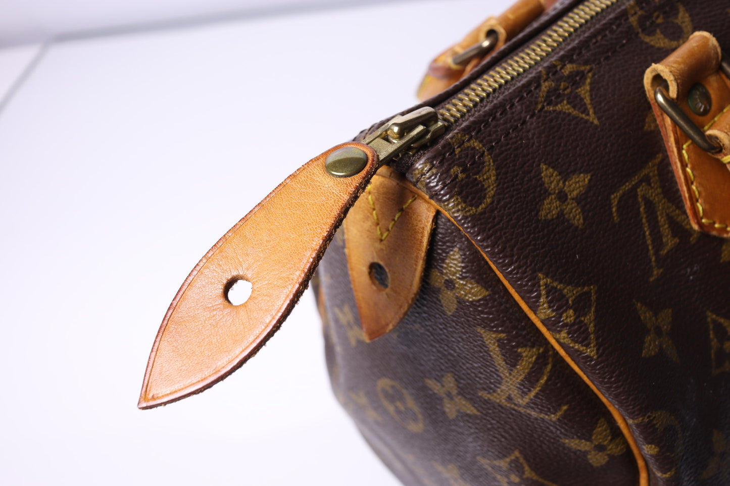 Vintage Louis Vuitton Speedy 25 Monogram | 1992 + lock & key