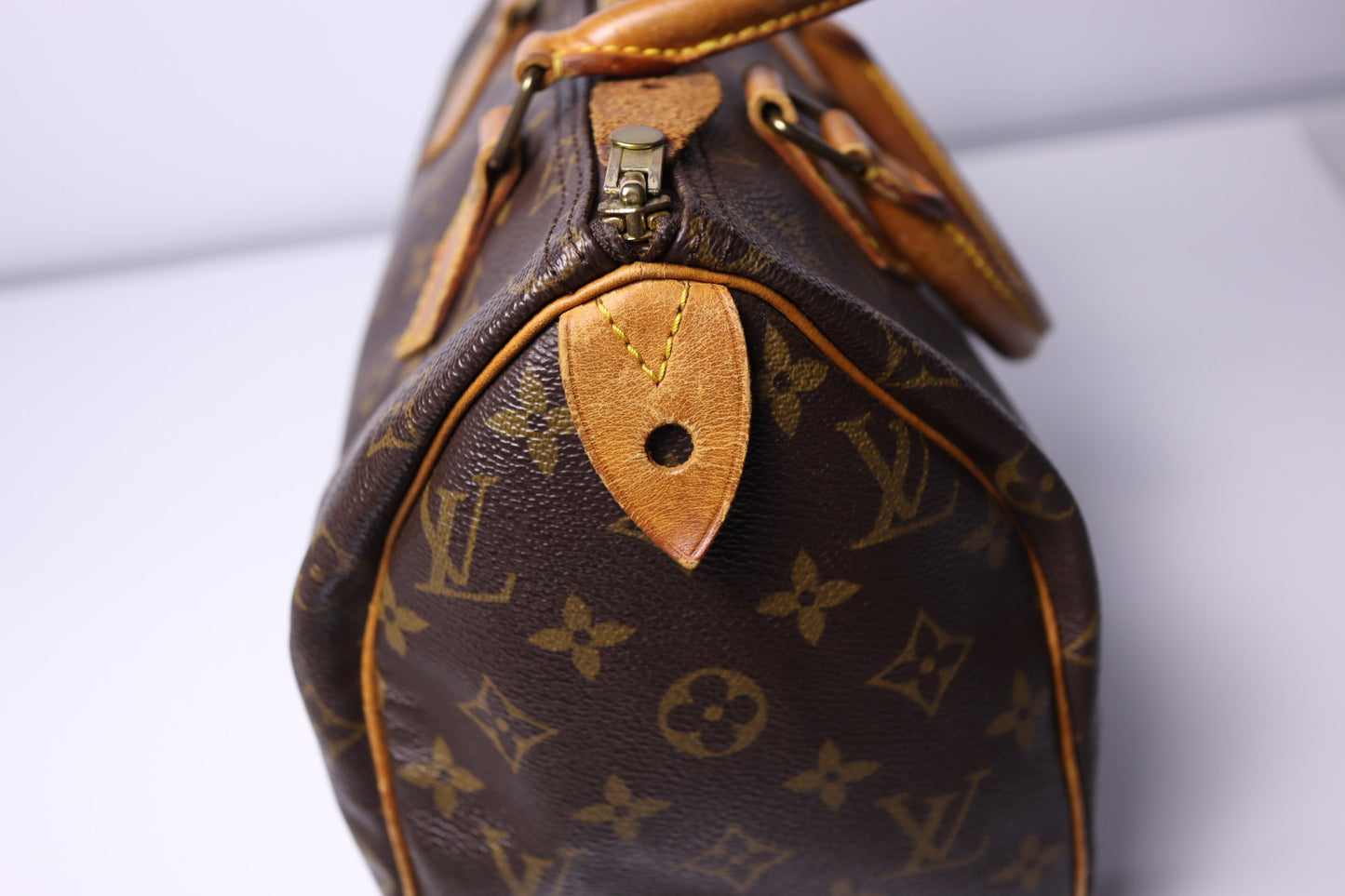 Vintage Louis Vuitton Speedy 25 Monogram | 1992 + lock & key