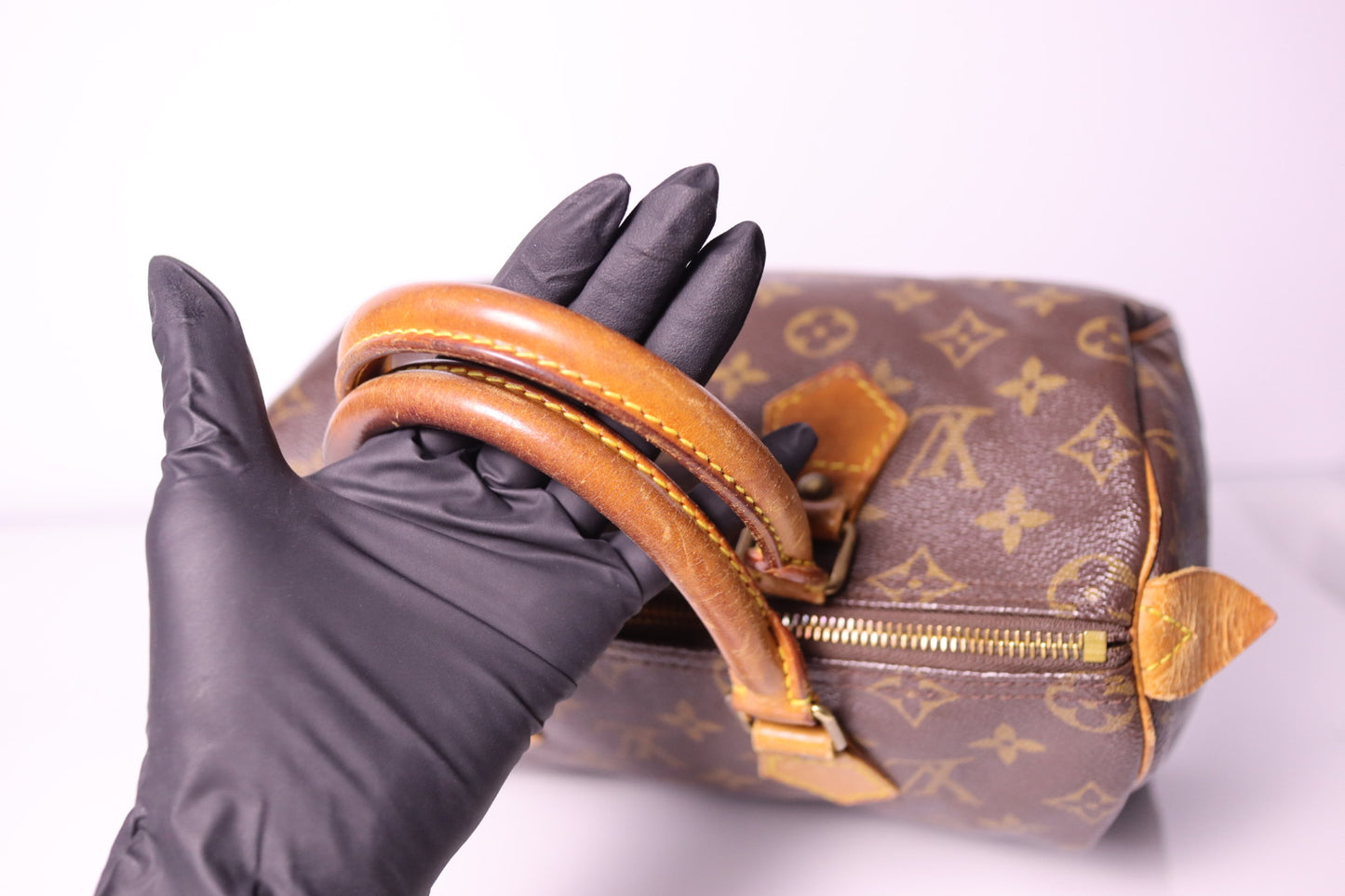 Vintage Louis Vuitton Speedy 25 Monogram | 1992 + lock & key