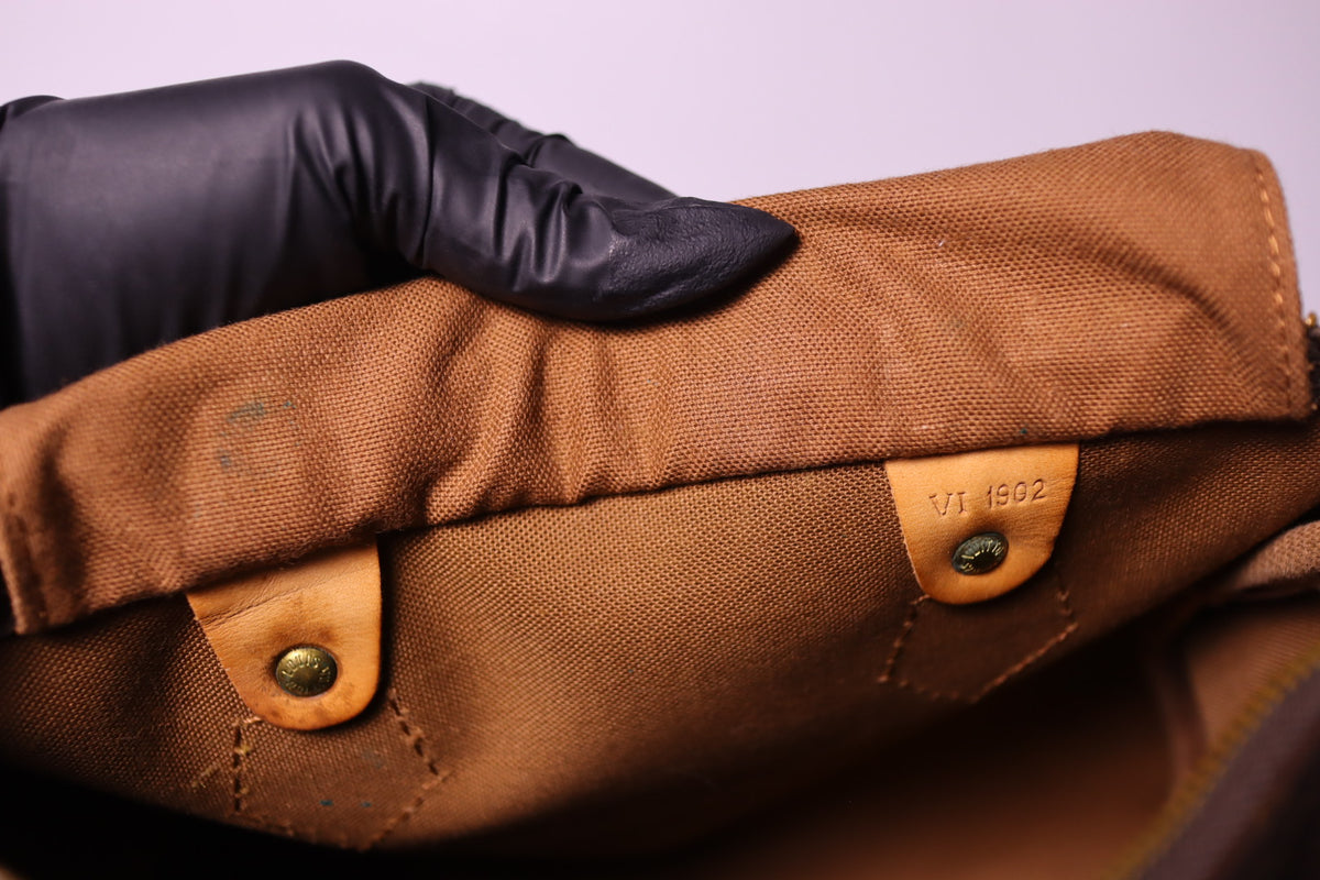 Vintage Louis Vuitton Speedy 25 Monogram | 1992 + lock & key
