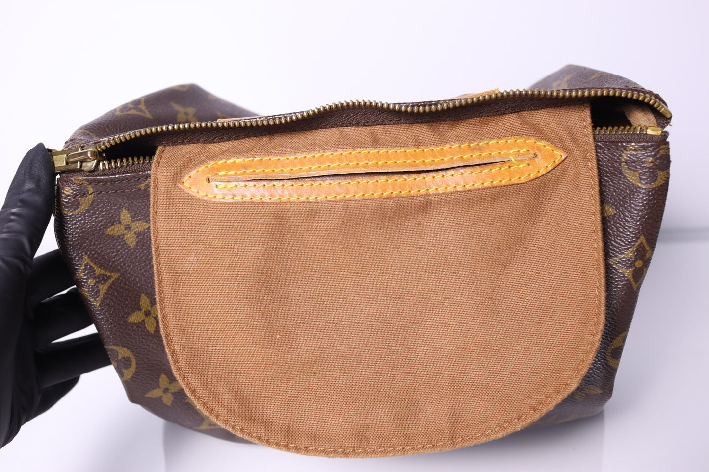 Vintage Louis Vuitton Speedy 25 Monogram | 1992 + lock & key