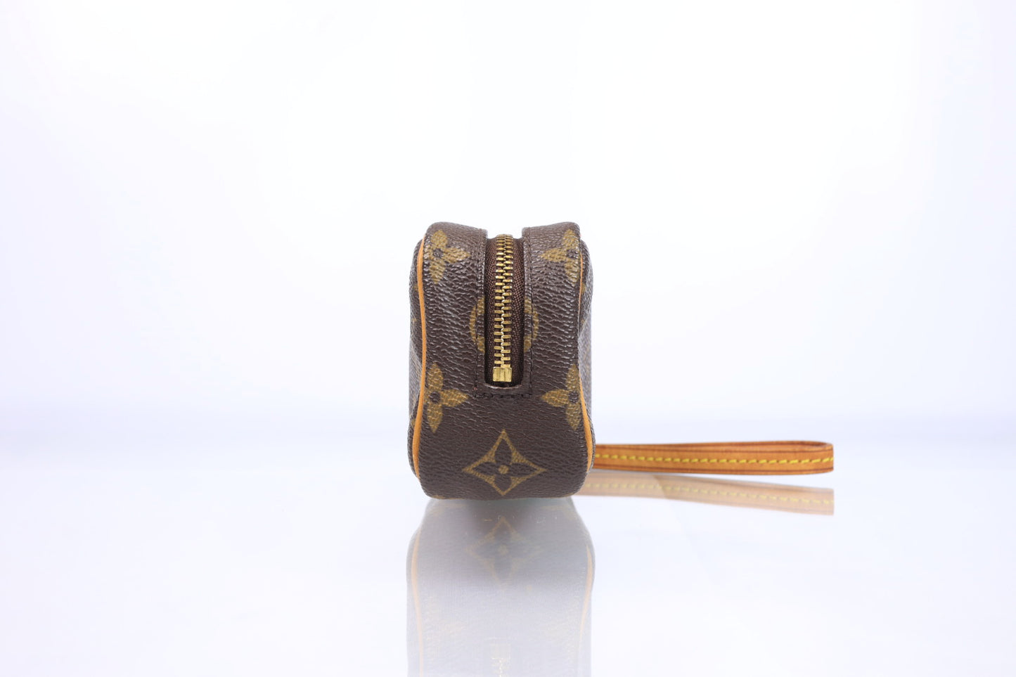 Louis Vuitton Monogram Trousse Wapity | 2005