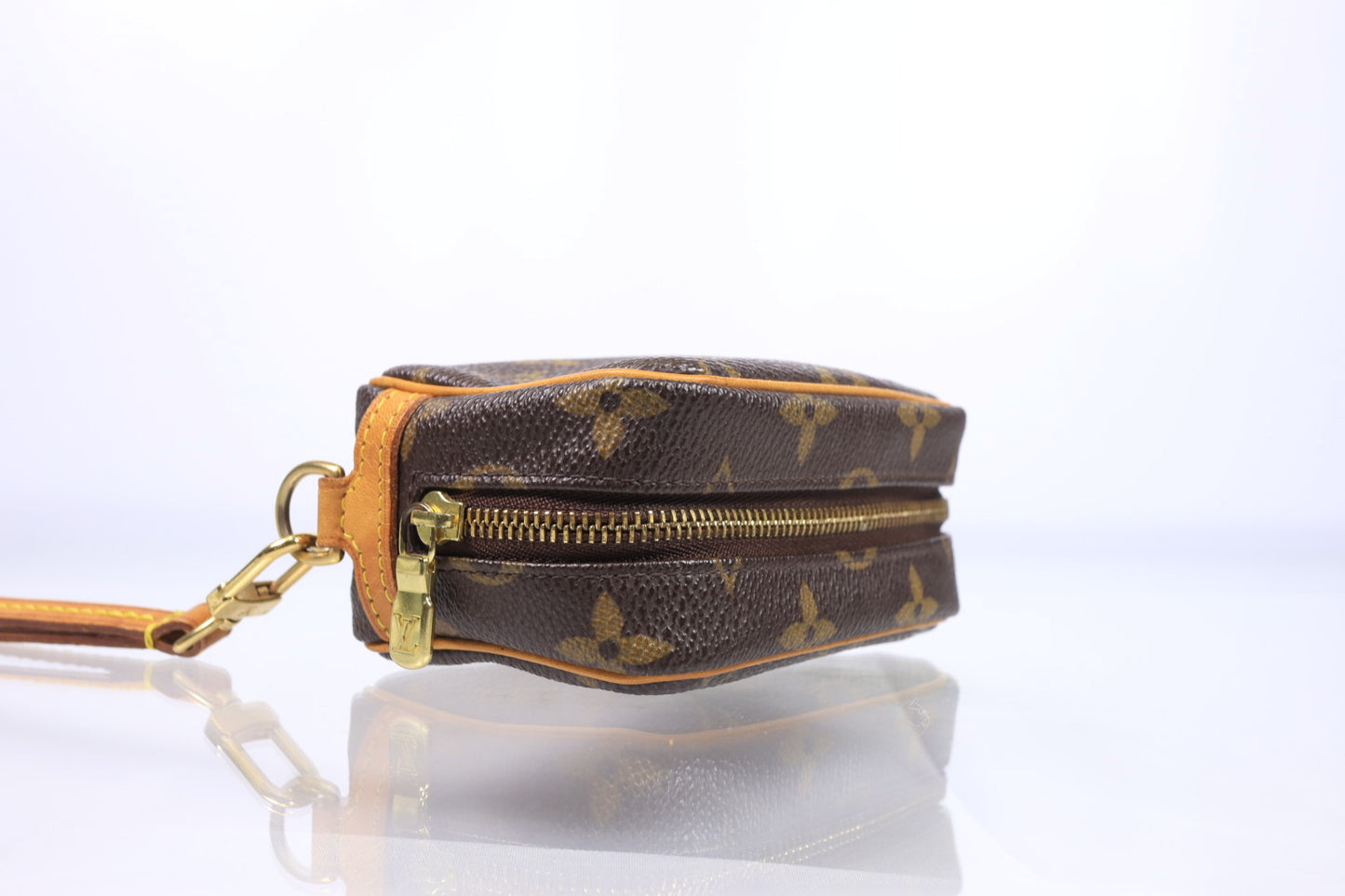 Louis Vuitton Monogram Trousse Wapity | 2005