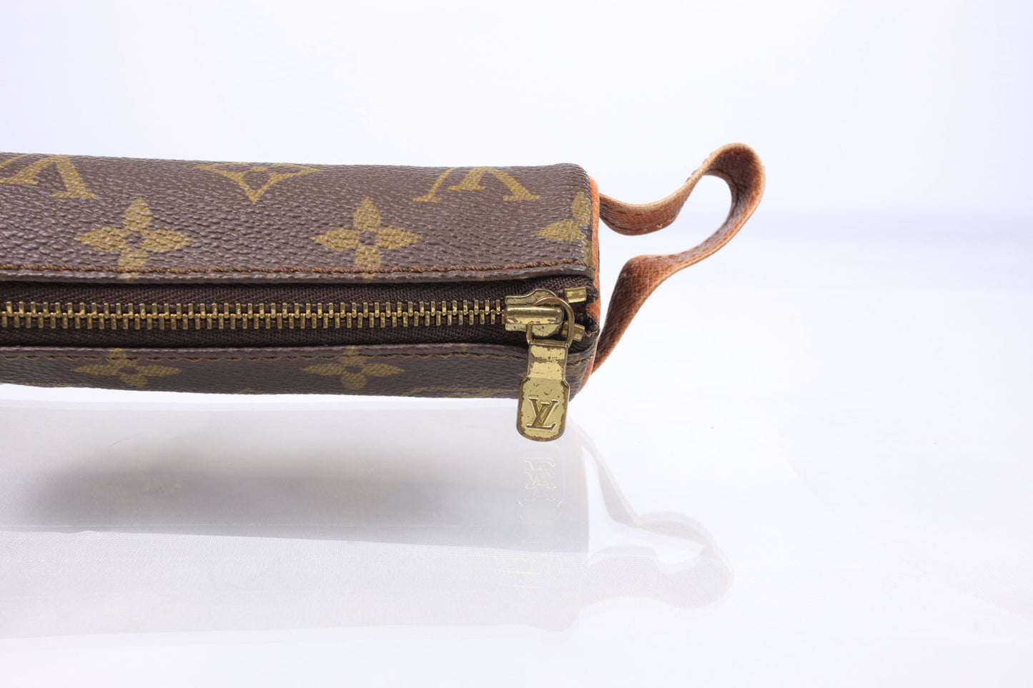 Louis Vuitton Etui Trois Golf Ball or Cosmetic Pouch