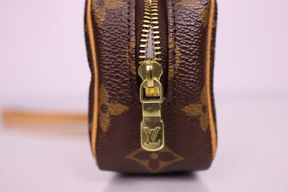 Louis Vuitton Monogram Trousse Wapity | 2010 AA2160