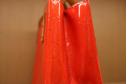 Louis Vuitton Vernis Reade PM Rouge | 2003