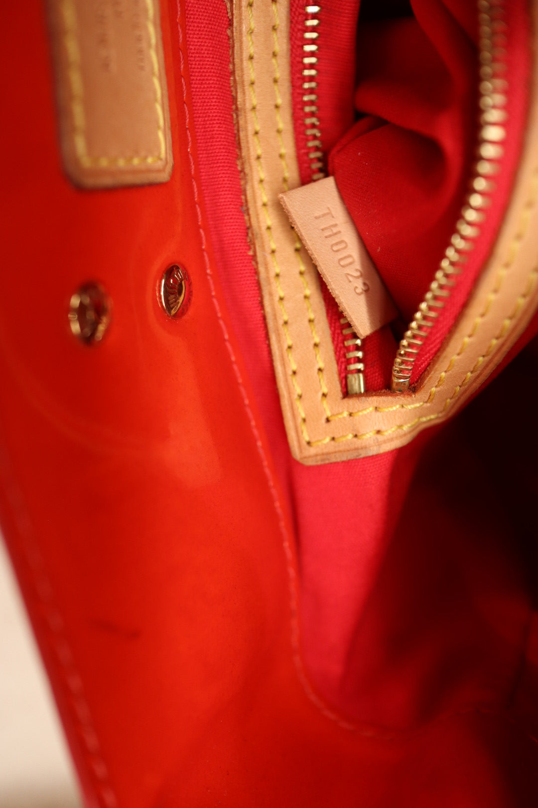 Louis Vuitton Vernis Reade PM Rouge | 2003