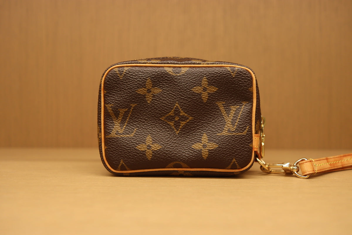 Louis Vuitton Monogram Trousse Wapity Pouch | 2007