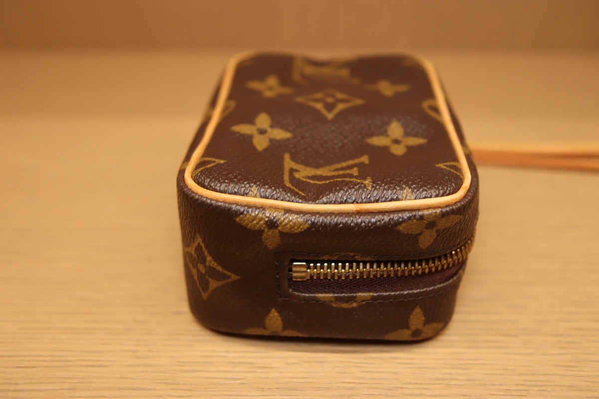 Louis Vuitton Monogram Trousse Wapity Pouch | 2007