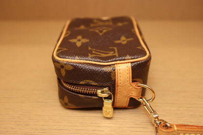 Louis Vuitton Monogram Trousse Wapity Pouch | 2007