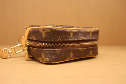 Louis Vuitton Monogram Trousse Wapity Pouch | 2007