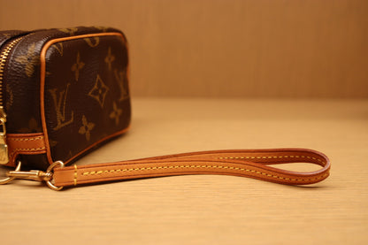 Louis Vuitton Monogram Trousse Wapity Pouch | 2005
