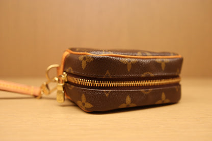 Louis Vuitton Monogram Trousse Wapity Pouch | 2005