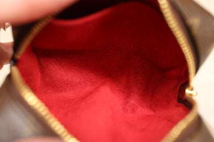 Louis Vuitton Monogram Trousse Wapity Pouch | 2005
