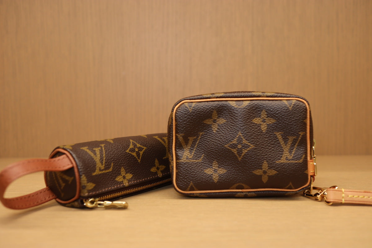 Louis Vuitton Etu Trois Golf Pouch & Wapity Pouch