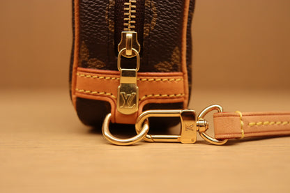 Louis Vuitton Etu Trois Golf Pouch & Wapity Pouch