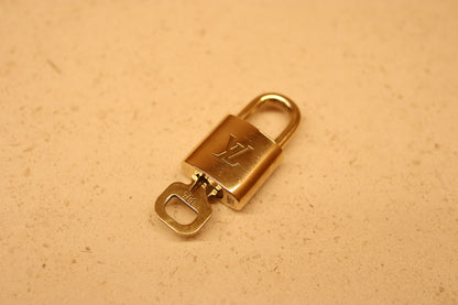 Louis Vuitton Padlock & Key Set | No 304