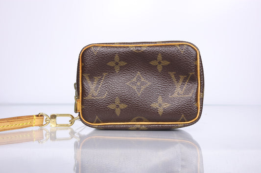 Louis Vuitton Monogram Trousse Wapity Pouch | 2005 November