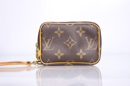 Louis Vuitton Monogram Trousse Wapity Pouch | 2005 May