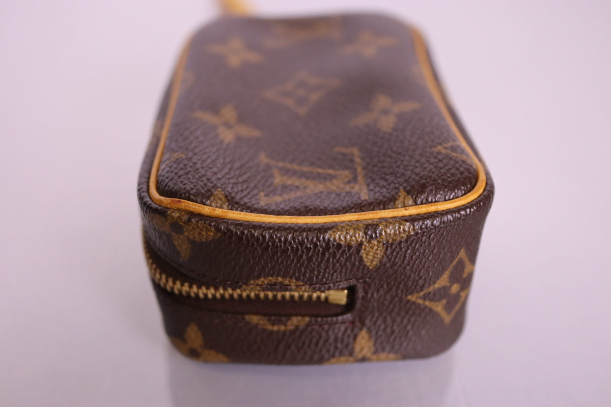 Louis Vuitton Monogram Trousse Wapity Pouch | 2005 May