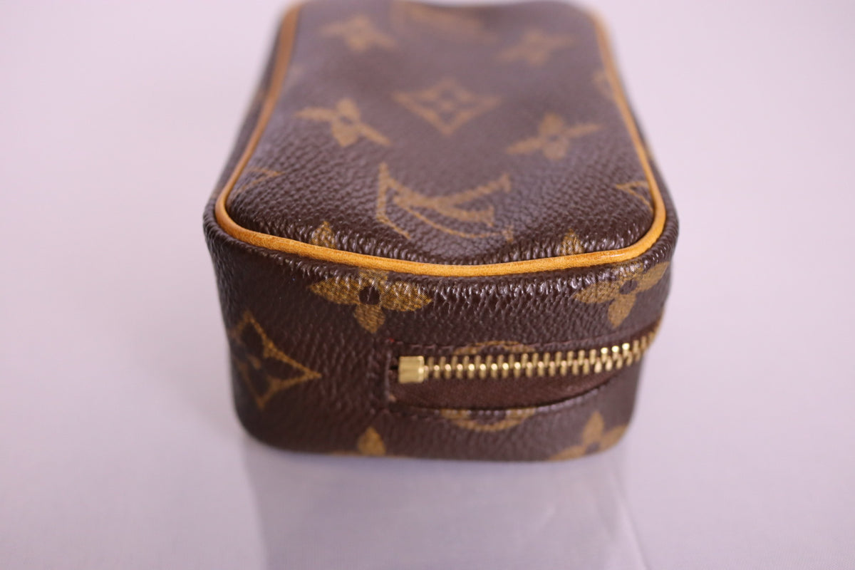 Louis Vuitton Monogram Trousse Wapity Pouch | 2005 May