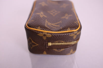 Louis Vuitton Monogram Trousse Wapity Pouch | 2005 May