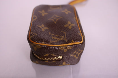 Louis Vuitton Monogram Trousse Wapity Pouch with box | 2005 September