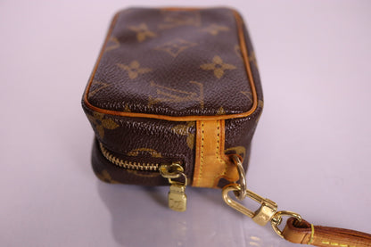 Louis Vuitton Monogram Trousse Wapity Pouch with box | 2005 September