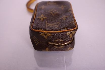 Louis Vuitton Monogram Trousse Wapity Pouch with box | 2005 September
