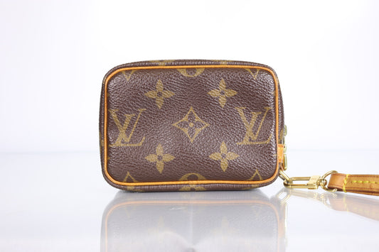 Louis Vuitton Monogram Trousse Wapity Pouch | 2005 August