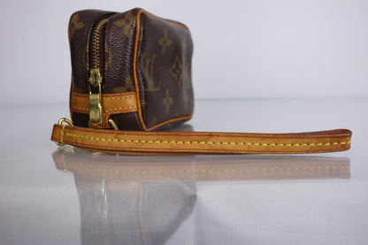 Louis Vuitton Monogram Trousse Wapity Pouch | 2005 August