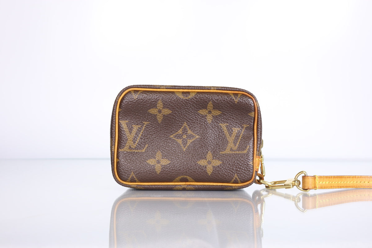 Louis Vuitton Monogram Trousse Wapity Pouch with box | 2011 October