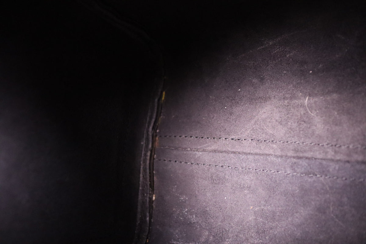 Louis Vuitton Epi Speedy 25 Noir | 1992