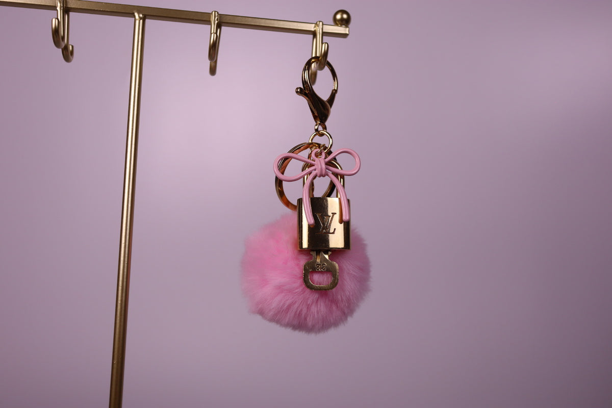 Louis Vuitton Lock and Key Pink Bag Charm | No. 318